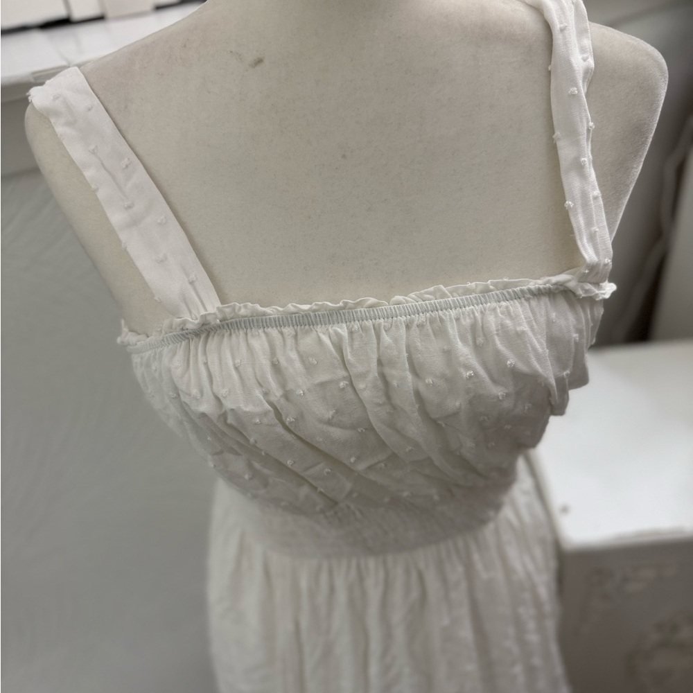 French Grey Strapless White Dress - Picture 2 of 10